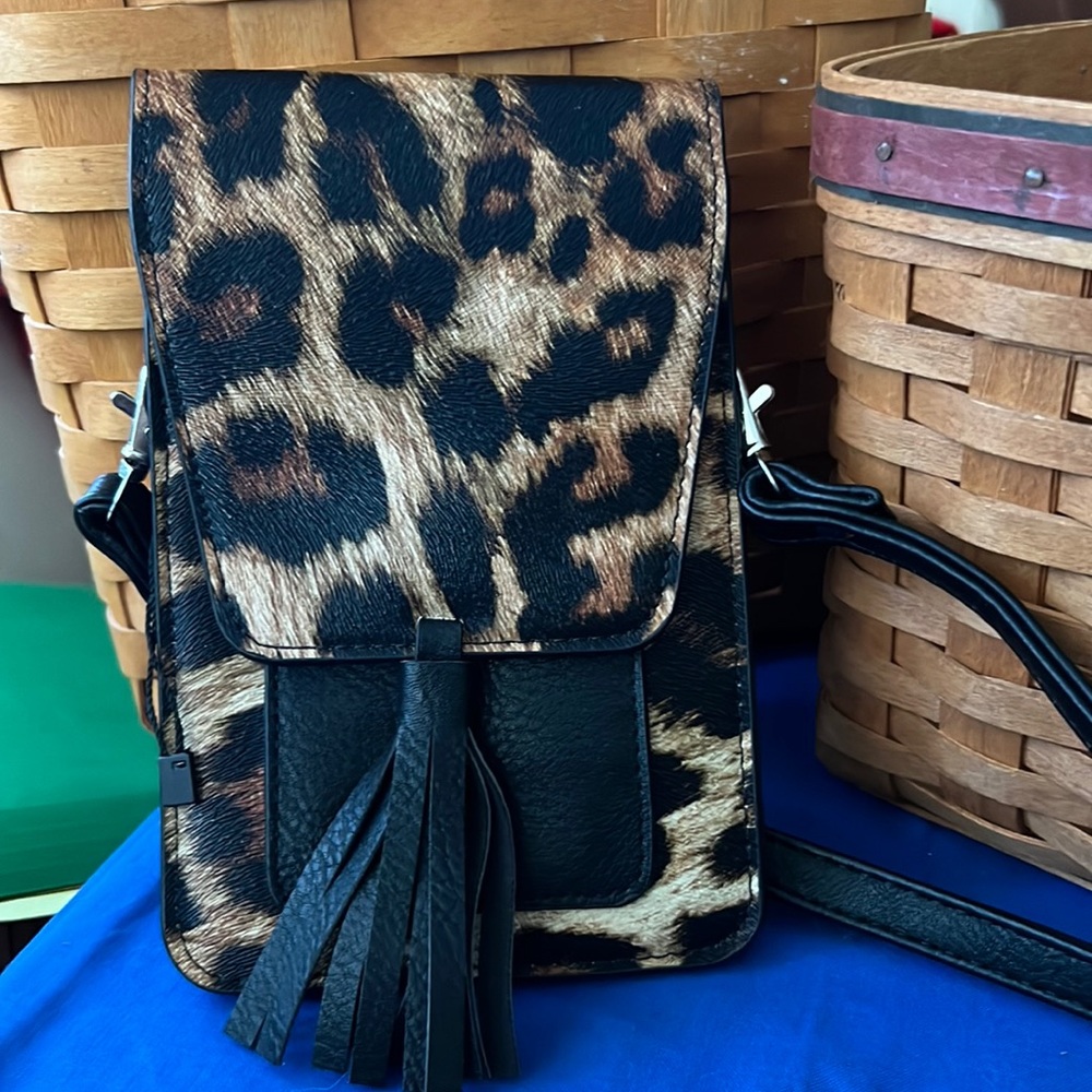 Steve Madden Leopard Print Cell Phone Holder